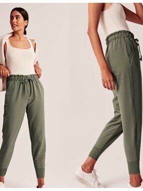 Abercrombie & Fitch the traveler jogger Drawstring High Rise Olive Green XS NWT